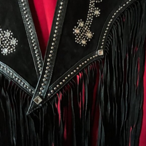 Western Black Leather Shawl with Fringe, Silver Studding and Clear Rhinestones - Picture 10 of 15